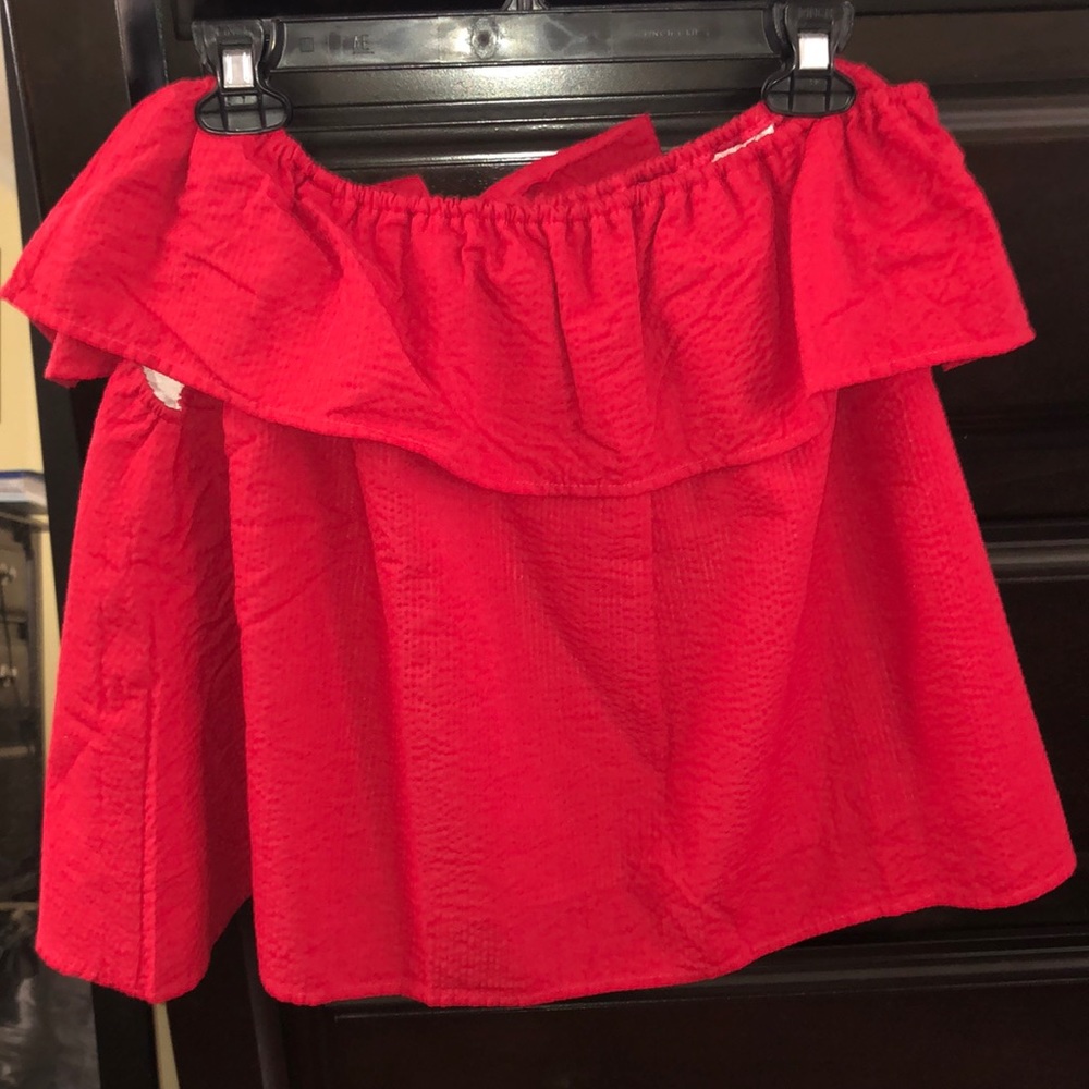 NWT Lauren James Red Top (Model is wearing orange)